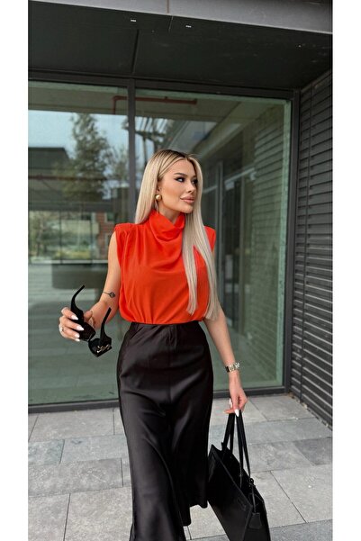 PATRONIZE CREATING YOUR STYLE Narçiçeği Vatkalı Degaje Yaka Dökümlü Bluz