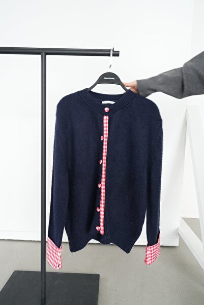 Özge Özgenç Plaid Detailed Knitwear Cardigan