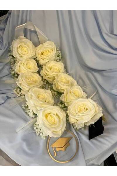 chocogift قلادة تخرج شونيز