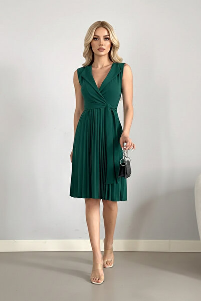 İntive Lingerie Women's Pleated and Belted Zero Sleeve Collar Belted Dress