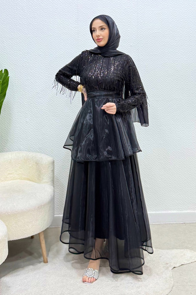 Tesettür Diyarı فستان سهرة من التول المزين بالترتر من أليفرة - أسود