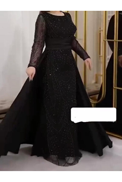 Olivia Khulood's dress