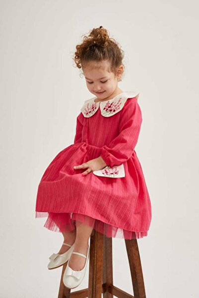 Karan Kids فستان بناتي مطرز بياقة وتطريز لافندر (الحقيبة هدية)