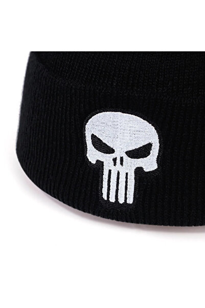 FG KONNİCHİWA Punisher Character Logo I Winter Beanie
