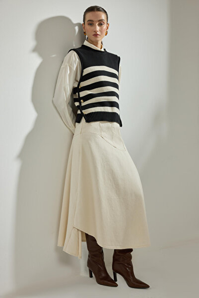 Touché Privé TRICOLOGIE CU DRESURI SUITĂ