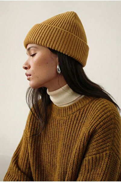 Lupin Unisex Ribbed Soft Basic Beret