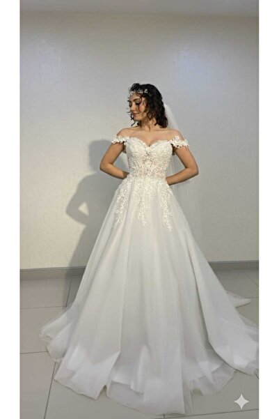 Zöhra avcı gelinlik ve moda DAMLA