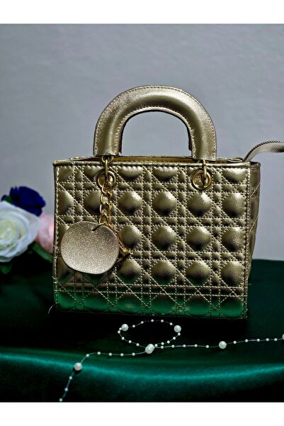Baggy bag Women's Quilted Patterned Gold Hand and Shoulder Bag – with Gold Ri...