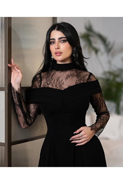 Mira Barbie with lace