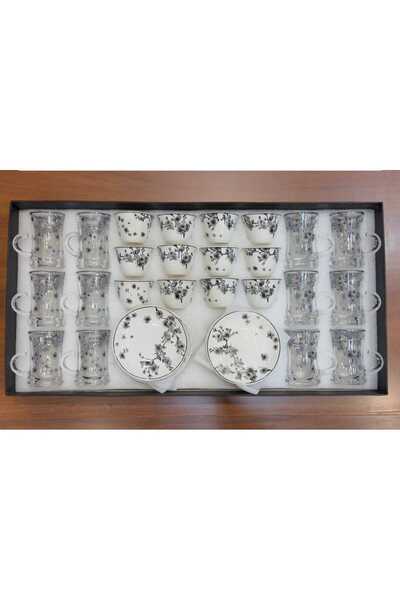 Generic A set of clear glass cups and small serving dishes