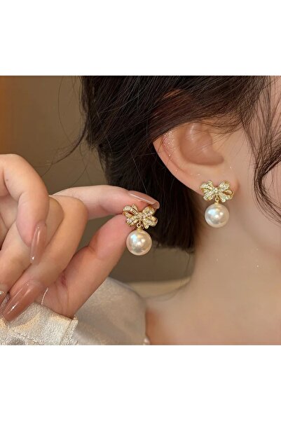 reyselstyle Doğal Incili,zirkon Taşlı,fiyonk Küpe(KARARMA YAPMAZ)