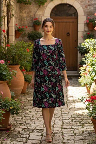 Yağmur Butik Rochie din flanelă cu guler pătrat