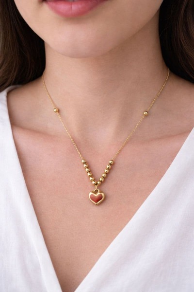 BY YASİN TOPÇU قلادة على شكل قلب صغير مزينة بخرز ذهبي ✨ 💛