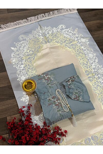 ssd A complete set including a prayer rug, prayer mat, prayer beads, rosary r...