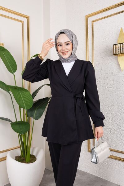 Foremia Girdle Detail Jacket Suit-Black
