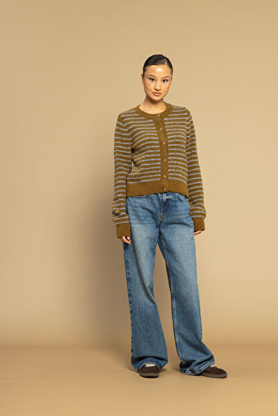 Nisan سترة محبوكة مخططة