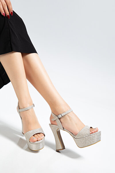 MaskButik Retro Flat Band Platform Heeled Shoes