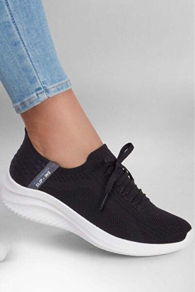 SKECHERS Ultra Flex 3.0-Brilliant Slip-ins Kadın Siyah Spor Ayakkabı