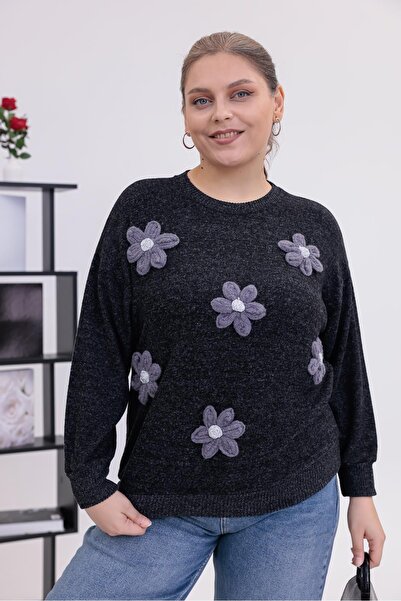 Siyezen Büyük Beden Çiçek Motifli Yumoş Kazak