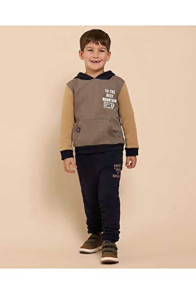 R&B طقم ملابس بغطاء رأس ألوان متباينة