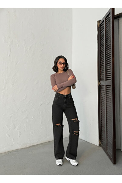 Blue Wings جينز بوي فريند واسع الساقين مع تمزقات ليزر عند الركبة