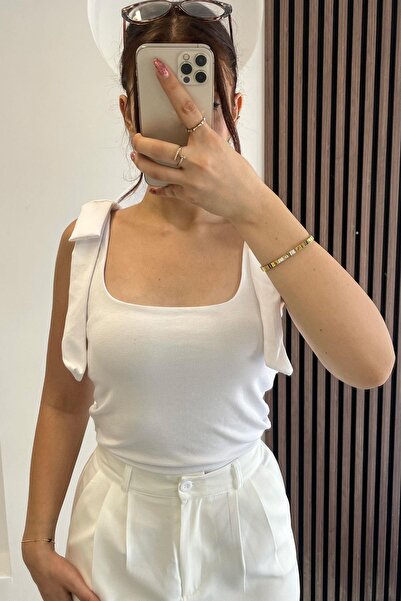 Noa&Noa Shoulder Bow Detail Crop-Top-Ecru Ekru