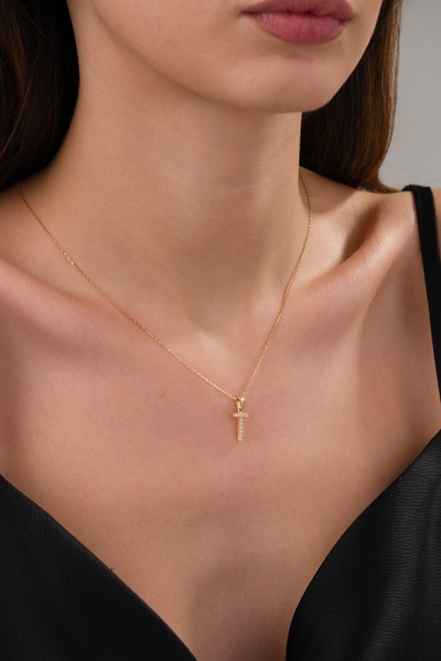 Zeynepli gold & jewelry 14 AYAR ALTIN TAŞLI T HARFLİ KOLYE