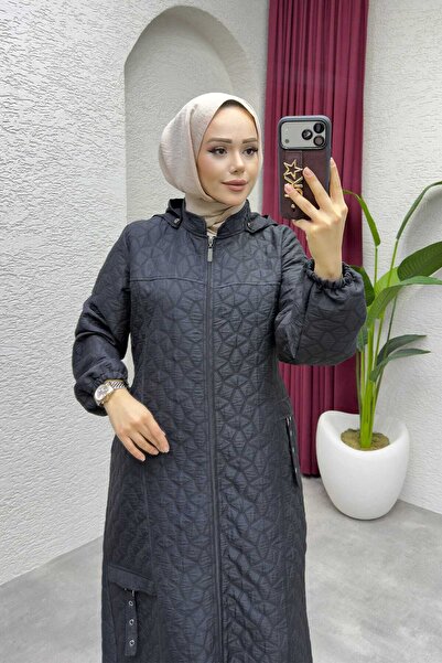 Pamuk Butik Kadın Fermuar Kapamalı Tam Boy Kapitone Mont