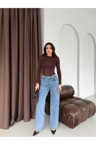 Serica Moda Bluză transparentă ultra ușoară cu gât barca maro