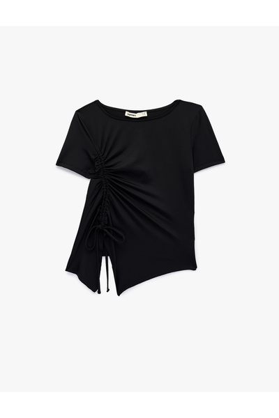 Koton Μπλουζάκι με κοντό μανίκι και λαιμόκοψη με κορδόνι που δένει στο κάτω μ...