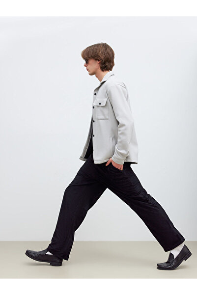 LC Waikiki بنطلون رجالي مخملي مريح باللون الأسود من مجموعة إلسيفا