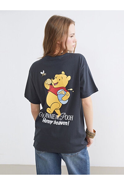 LC Waikiki Antrasit Winnie the Pooh Baskılı Kadın Tişört