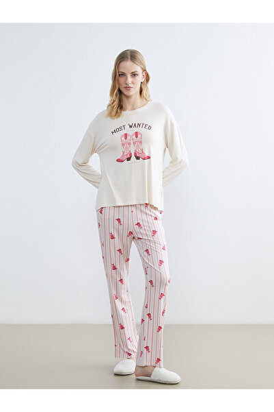 LC Waikiki Ecru guler rotund cu imprimeu Set de pijamale pentru femei