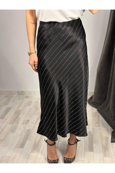 Pulli Collection Fusta de design cu pietre aplicate din satin negru