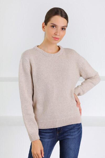 Ferraro Beige Crew Neck Wool Basic Women's Knitwear Sweater
