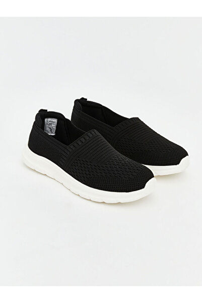 LC Waikiki حذاء رياضي نسائي بتفاصيل شبكية سوداء من GÜLİS GİYİM