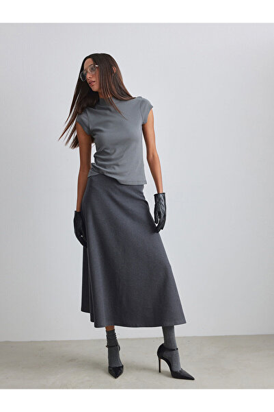 LC Waikiki Özmarka Нова колекция Пола с еластична талия и А-образен силует