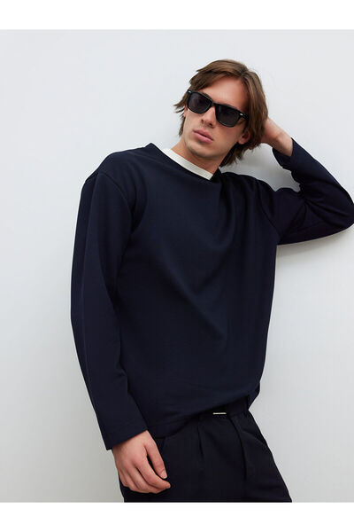 LC Waikiki RMZ GİYİM ΠΡΟΣΦΟΡΕΣ ΤΗΣ ΣΕΖΟΝΗΣ Ανδρικό φούτερ με λαιμόκοψη σε μπλ...