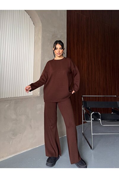 MODA طقم ملابس نسائي مكون من سترة وبنطلون بياقة دائرية