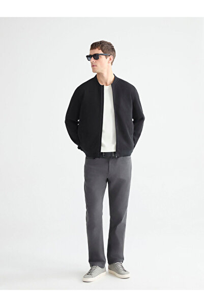 LC Waikiki بنطلون تشينو رجالي من أوزماركا للموسم الجديد بقصة قياسية