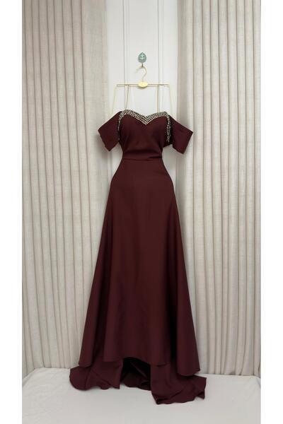 hind fashion فستان سهرة باربي ملكي فخم | أكتاف منسدلة مع تطريز كريستال فاخر