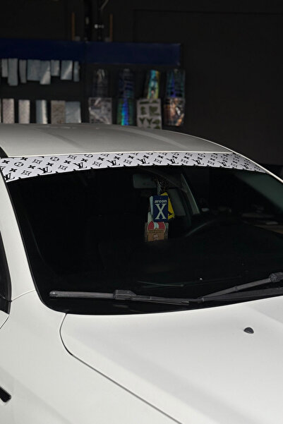 Banxtre ملصق واقي من الشمس بنمط ML للزجاج الأمامي (مناسب لجميع المركبات)