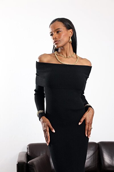 5in1Canpolat Black Madonna Collar Knitwear Dress