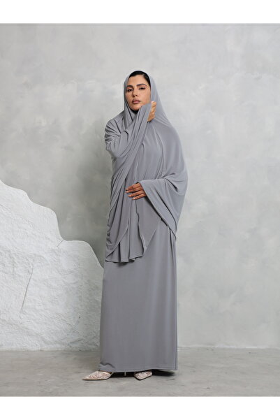 Nikias Women’s Prayer Isdal (Isdal Set)