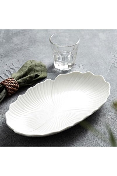 OEM Oval Serving Platter, Textured Petal Design 3D, Ceramic, 25cm, White