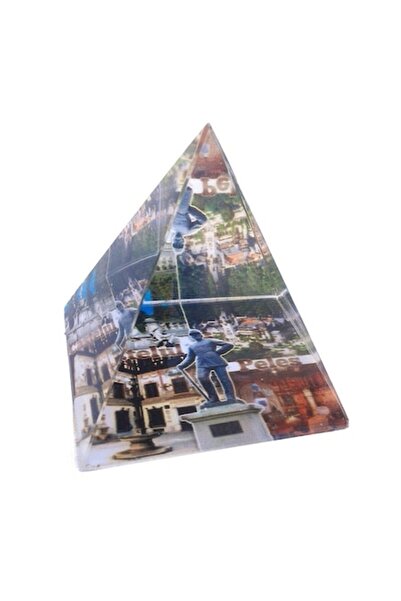 OEM Decorațiune din sticlă în formă de piramidă cu Castelul Peleș, M5, 5x5 cm