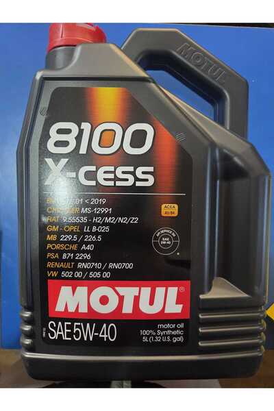 Motul 5w40 oil