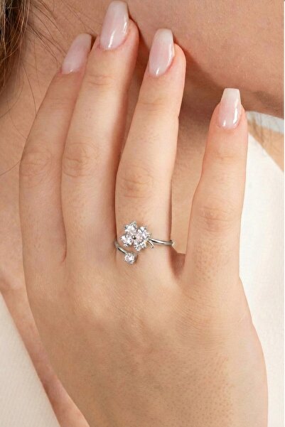 Söğütlü Silver 925 ayar gümüş yüzük rodyumlu zirkon taşlı üstten ayarlamalı y...