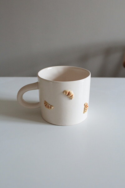 sukupotCeramics 240 ml Handmade Ceramic Mug with Croissants