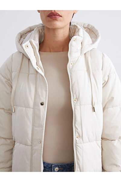 LC Waikiki Palton puf de damă cu glugă